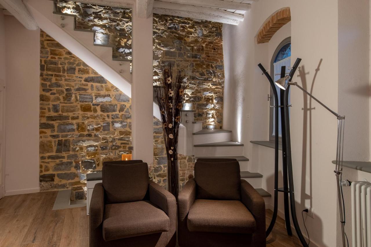 old medieval apartment San Donato in Poggio Buitenkant foto